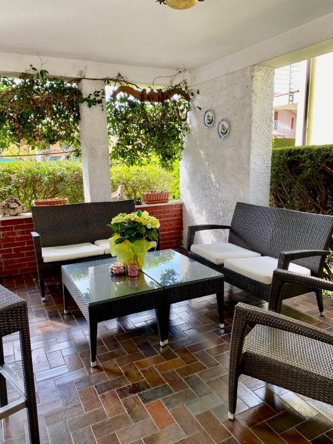 Residenza Palmira Bardolino Apartment Calmasino ภายนอก รูปภาพ